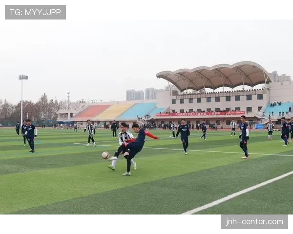 足球裁判职责详解：明确规则执行与比赛控制原则